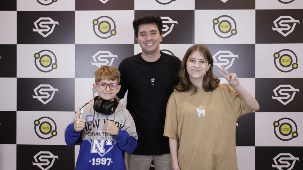 Flakes Power interagindo com o público